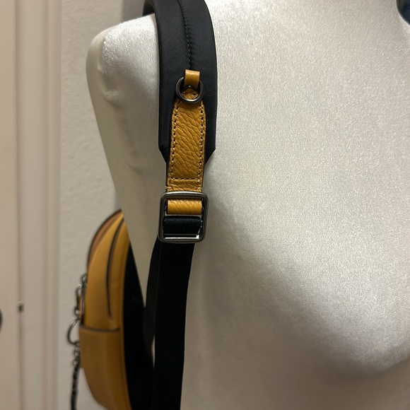 Coach backpack - Picture 6 of 9